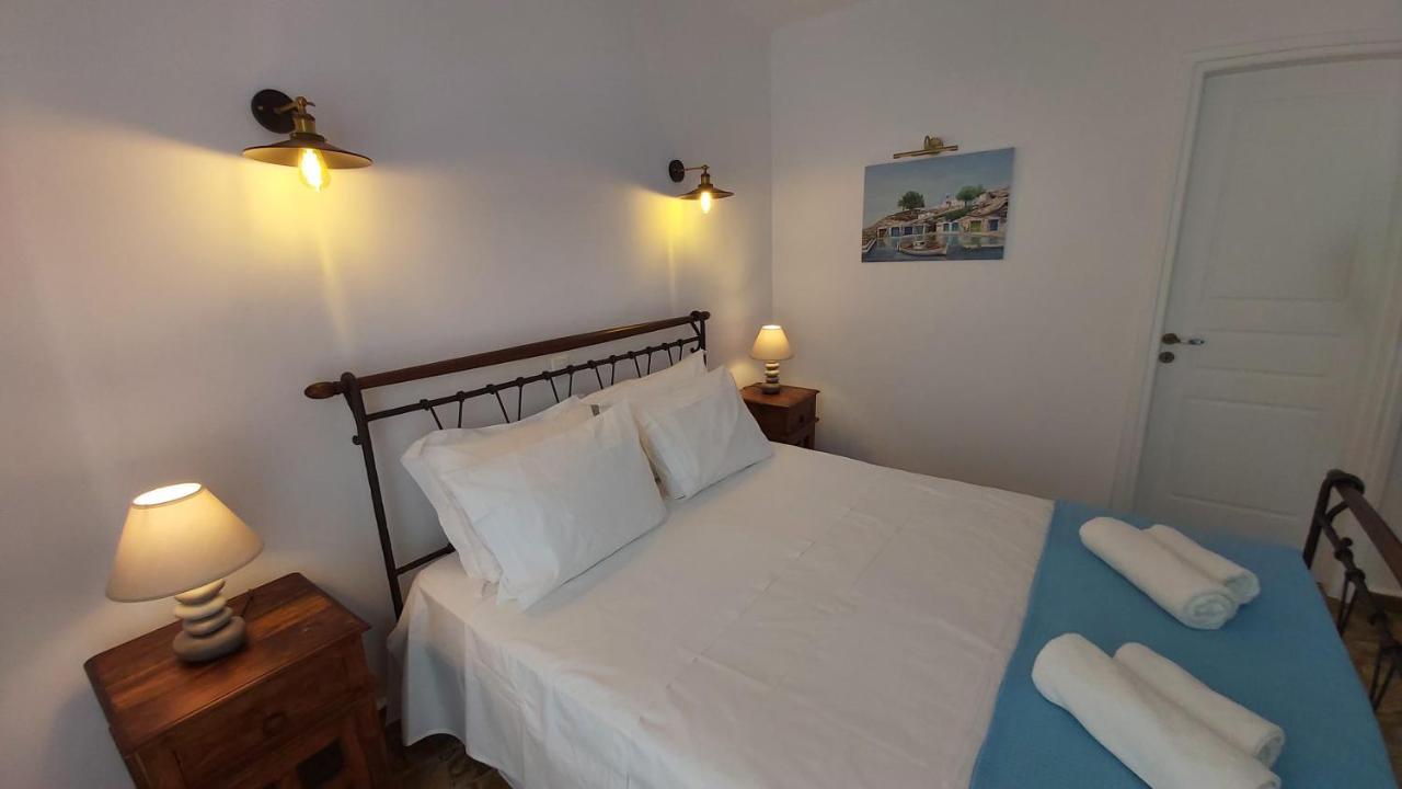 Villa Almyra Aegina Eksteriør billede